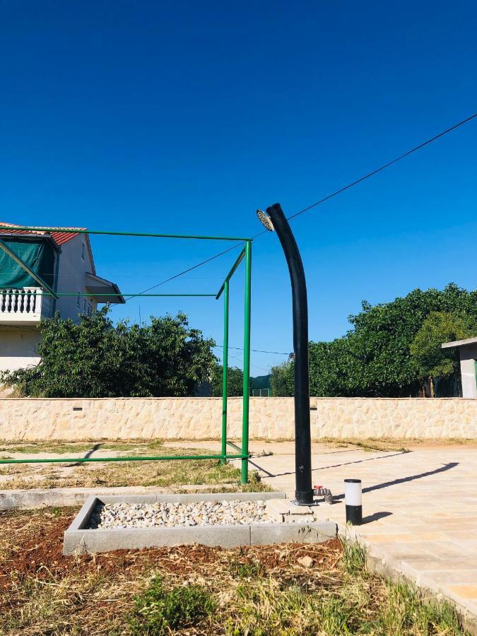 Apartmani Veronika Sukosan Ngoại thất bức ảnh