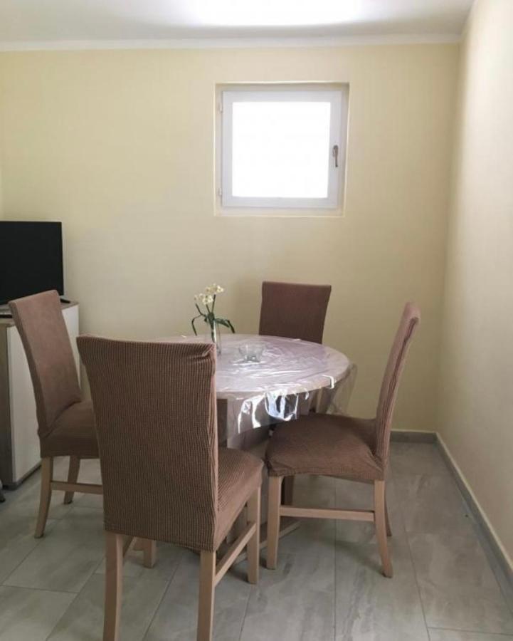Apartmani Veronika Sukosan Ngoại thất bức ảnh