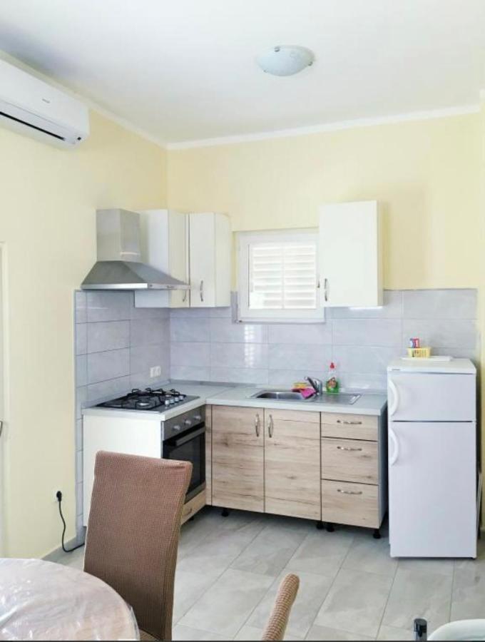 Apartmani Veronika Sukosan Ngoại thất bức ảnh